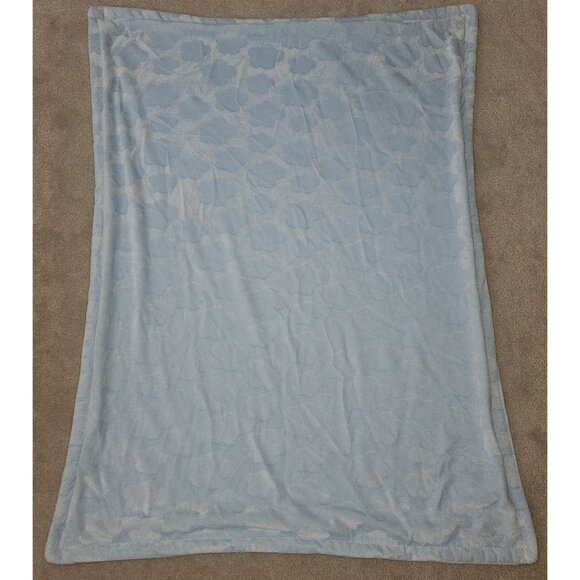 Clouds Blue Embossed Baby Blanket 29x39 Soft Fleece - Picture 2 of 7
